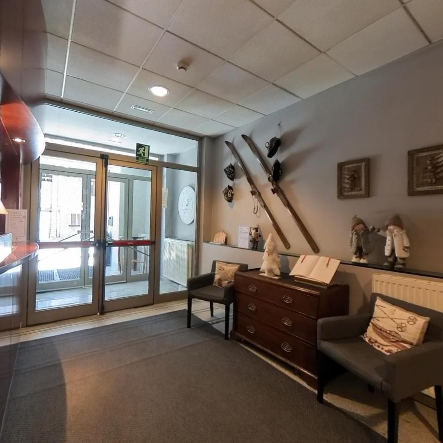 Hotel Cubil Pas De La Casa Bagian luar foto