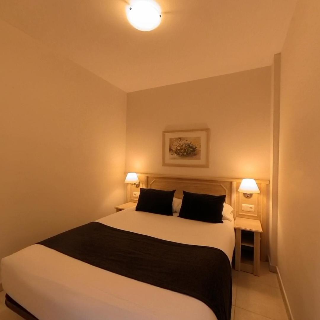 Hotel Cubil Pas De La Casa Bagian luar foto