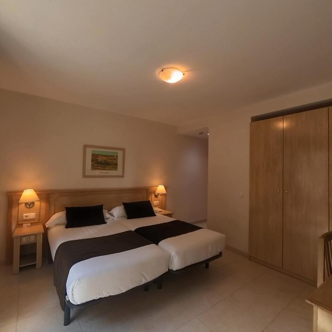 Hotel Cubil Pas De La Casa Bagian luar foto