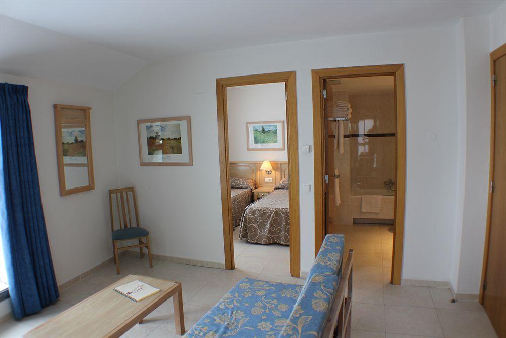 Hotel Cubil Pas De La Casa Bagian luar foto