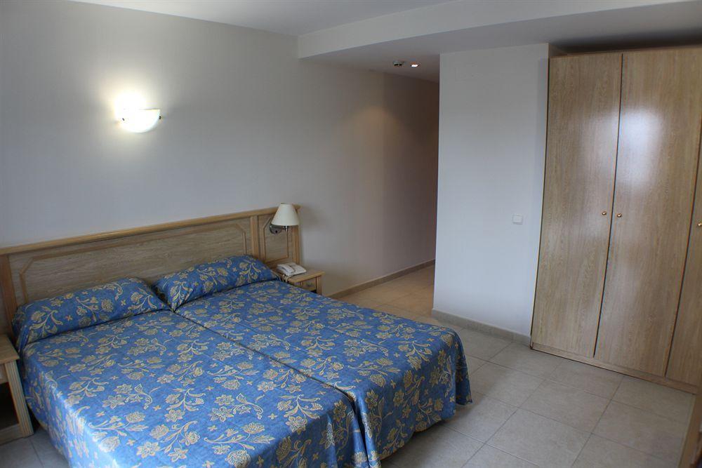 Hotel Cubil Pas De La Casa Bagian luar foto