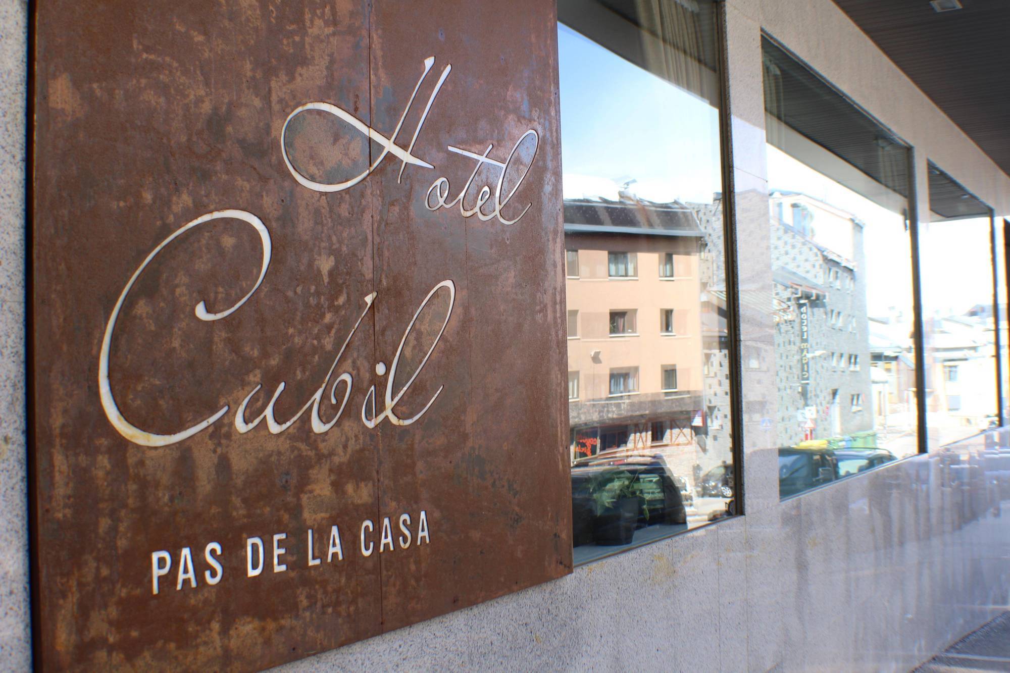 Hotel Cubil Pas De La Casa Bagian luar foto
